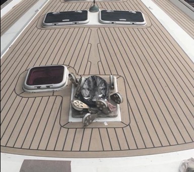 synthetische Teak-Decks PlasDECK® Segelboot Beneteau Oceanis 50